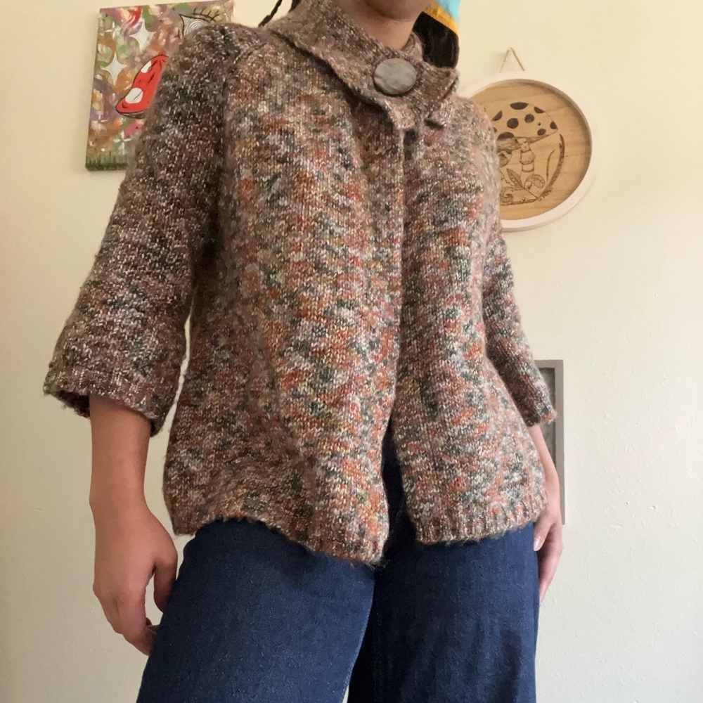 cute autumnal shrug 🧡